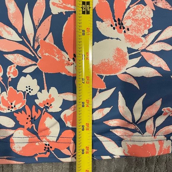 Chubbies Blue Floral Golf Polo Size Large fits to XL see measurements - Picture 4 of 6